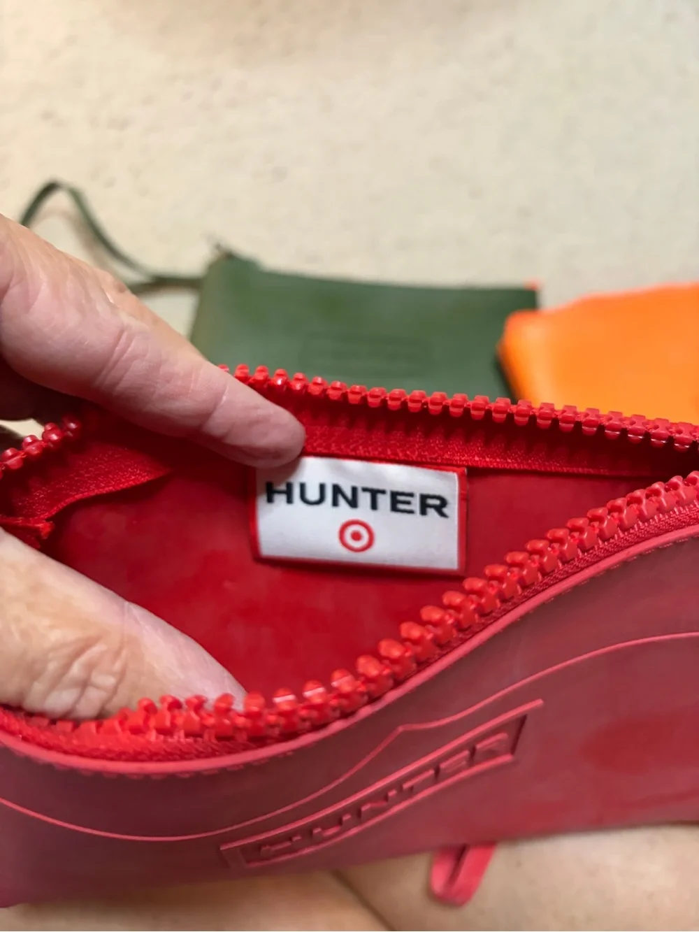 HUNTER X TARGET COLLAB POUCHES / WRISTLET